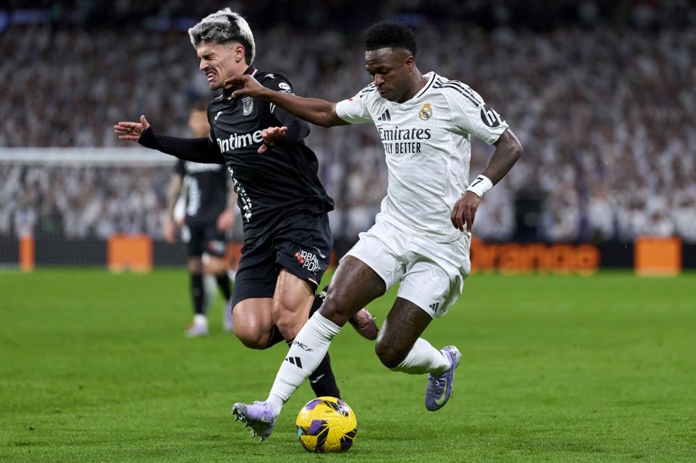 并趁科达的 并趁科达的